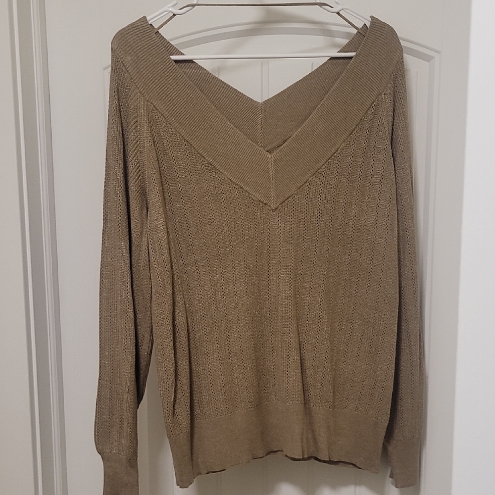 Vero Moda (Baltic Born) Women's Ashby V-Neck Sweater in Mocha